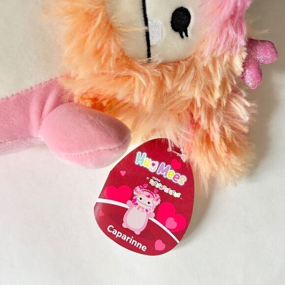 Caparinne the Bigfoot Hugmee Squishmallow Valentine’s Day Version 8” Plushie NWT - Picture 4 of 4